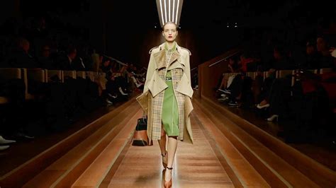 fashion show winter 2019 burberry|burberry outfit aesthetic.